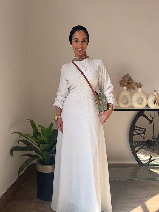 White Dress – Minimal Grace