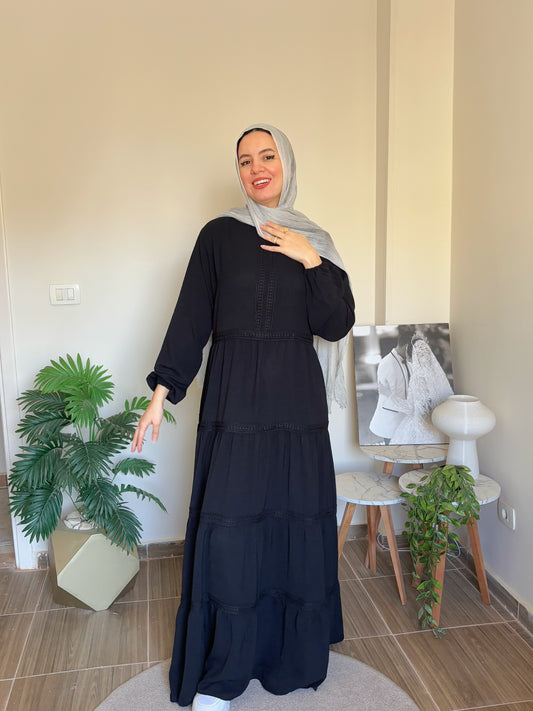 A Black Umrah dress for Ramadan