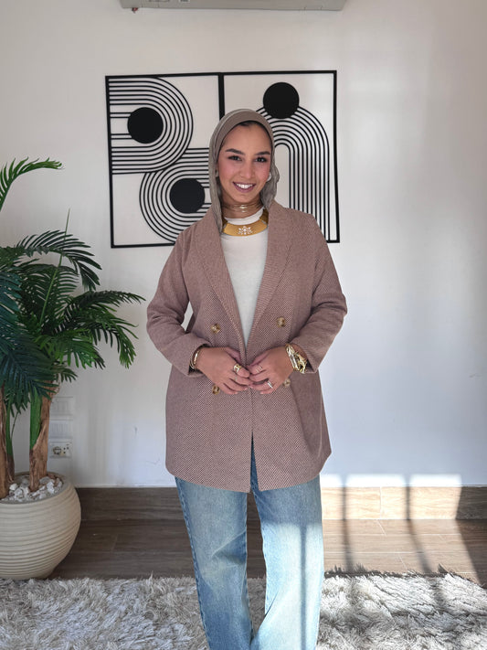 Beige Blazer Casual Chic Look