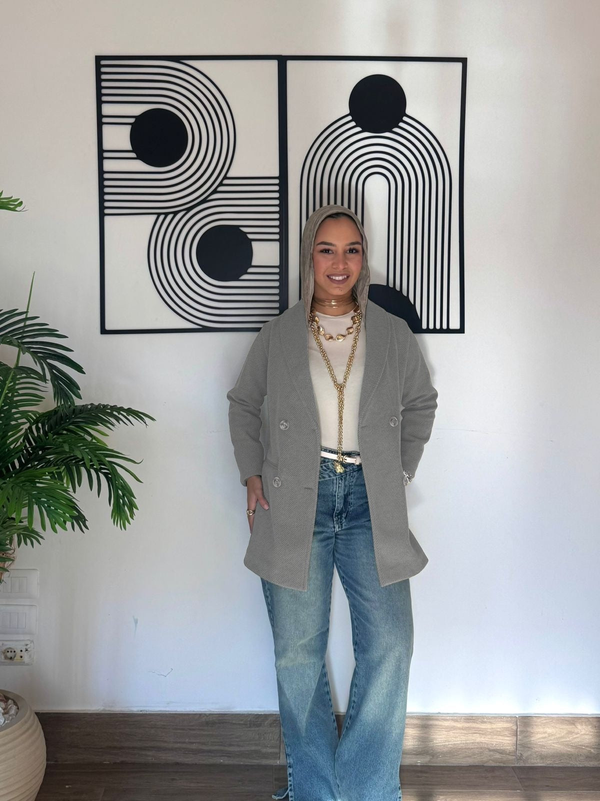 Grey Blazer Casual Chic Look