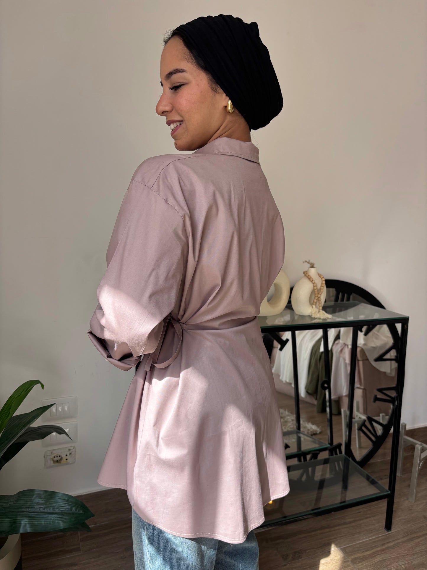 Side-Tie Café ToneًShirt – Modest Chic